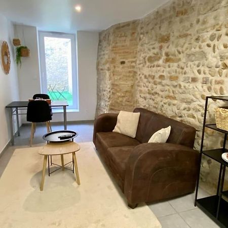 Vaste Appartement Renove - Centre Ville Bourg-en-Bresse Exterior foto